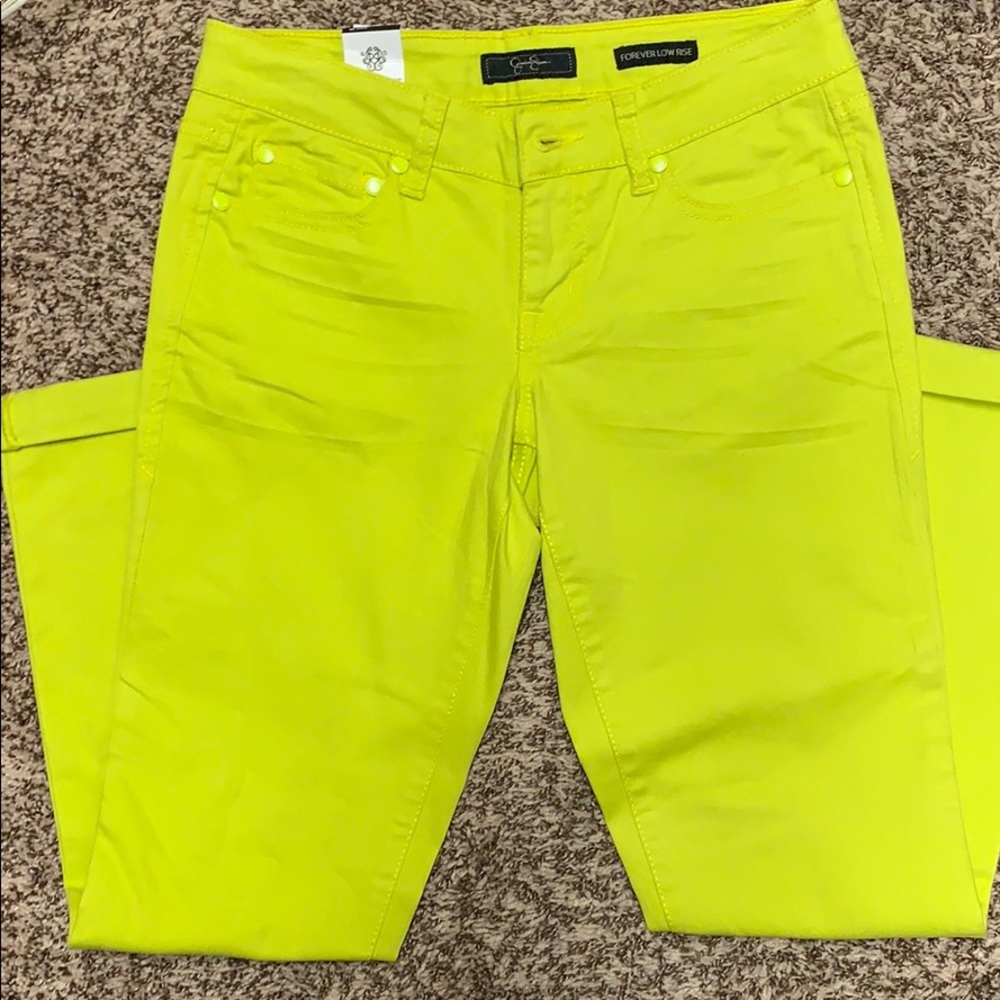 “New w/tag” Jessica Simpson Crop Jeans